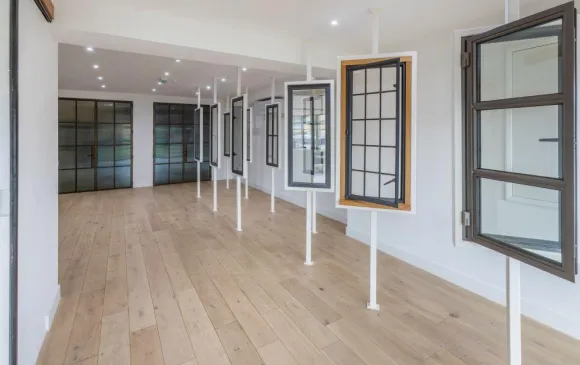 showroom-windows.jpg